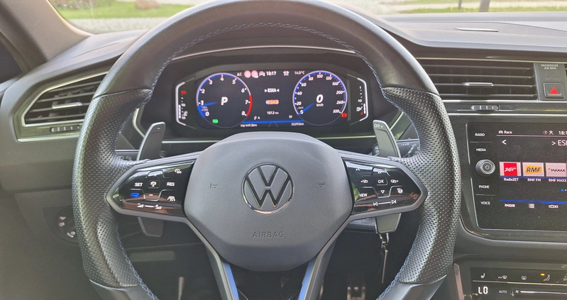 Volkswagen Tiguan cena 199000 przebieg: 35000, rok produkcji 2021 z Trzebiatów małe 407